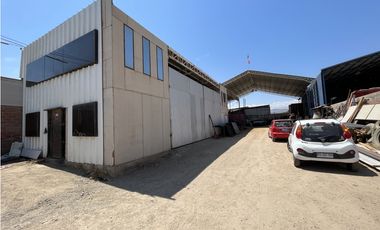 Se vende Lote industrial 938m2 galpón bodega 450m2