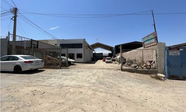 Se vende Lote industrial 938m2 galpón bodega 450m2