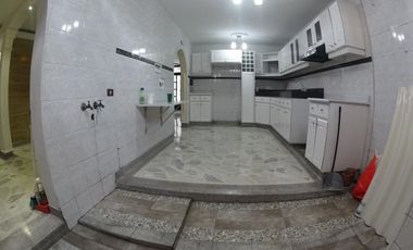 casa en venta en av. libertadores, parques residenciales b. Cod V22871
