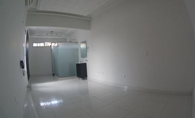 casa en venta en av. libertadores, parques residenciales b. Cod V22871