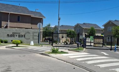 Se arrienda casa en condominio Prados de Buin II