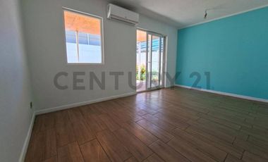 Se arrienda casa en condominio Prados de Buin II