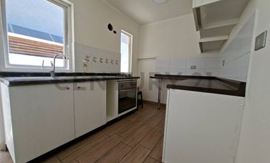 Se arrienda casa en condominio Prados de Buin II