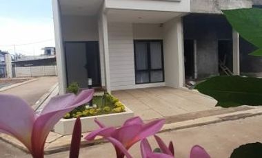 Rumah baru termurah discount 30 % Pinang Ranti Halim dekat Jagorawi