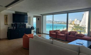 Departamento sobre Playa y sobre Av. Costera