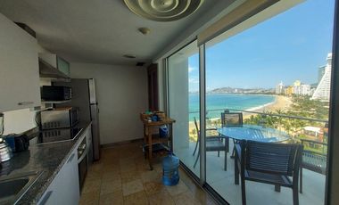 Departamento sobre Playa y sobre Av. Costera