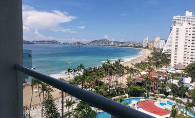 Departamento sobre Playa y sobre Av. Costera