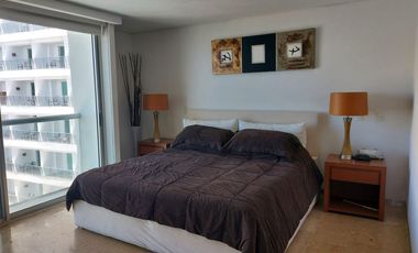 Departamento sobre Playa y sobre Av. Costera