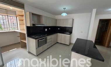 apartamento en arriendo en el portal. Cod A67169
