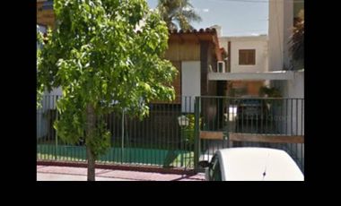 Casa  en Venta Ramos Mejia / La Matanza (A025 2917)