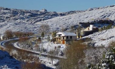 SAN LUIS CABAÑAS LA CAROLINA