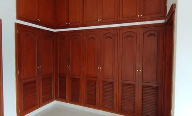 casa en venta en c.c mirador campestre. Cod V2435