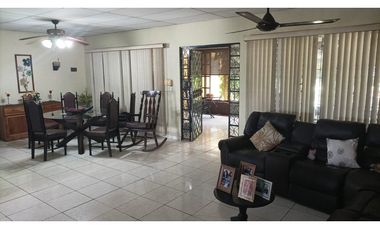 CASA A LA VENTA DAVID CHIRIQUI