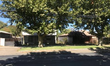 Casa en venta de 2 dorm. en Curicó