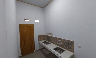 RUMAH BARU MURAH SIAP HUNI DEKAT PASAR GODEAN JL SEYEGAN