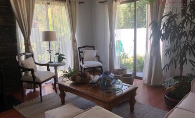 Casa en venta de 3D/3B quincho y piscina en Isla de Maipo