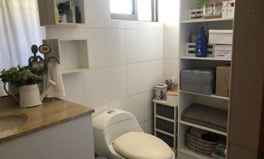 Casa en venta de 3D/3B quincho y piscina en Isla de Maipo