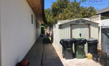 Casa en venta de 3D/3B quincho y piscina en Isla de Maipo