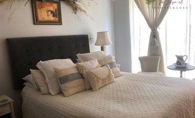 Casa en venta de 3D/3B quincho y piscina en Isla de Maipo