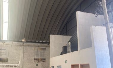 Se vende Bodega Periférico y Juan de Barrera