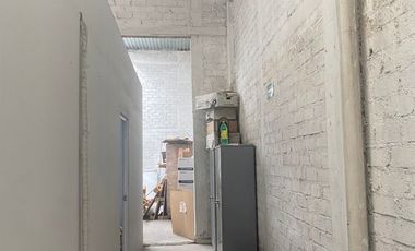 Se vende Bodega Periférico y Juan de Barrera