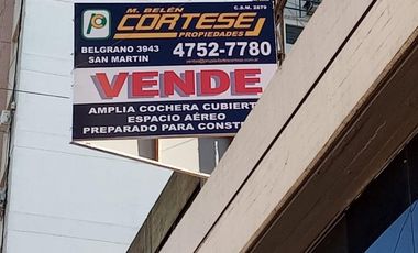 Cochera con espacio aereo