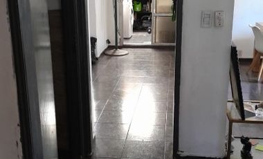 Casa PH en venta en Avellaneda Oeste