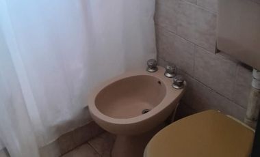 Casa PH en venta en Avellaneda Oeste