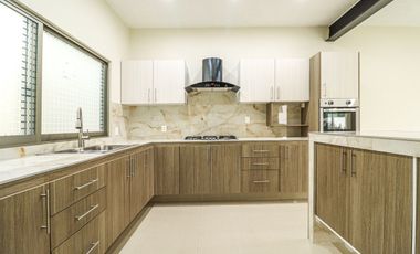 Casa en venta en Lomas de Cuernavaca, Temixco  Casas y bienes raíces al sur de Cuernavaca, Morelos