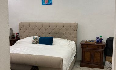 Casa en Venta con Alberca y Jardín en Zona Norte de Cuernavaca.