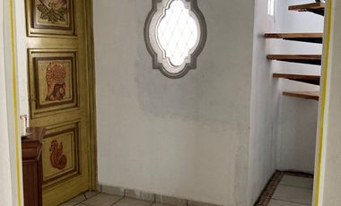 Casa en Venta con Alberca y Jardín en Zona Norte de Cuernavaca.