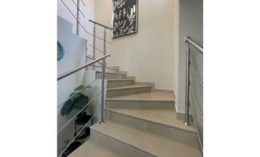 Costa Verde, Duplex N/W