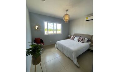 Costa Verde, Duplex N/W