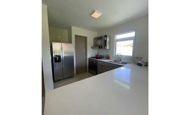 Costa Verde, Duplex N/W
