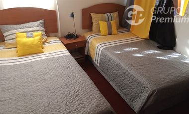 Depa en venta de 2 dormitorios y estacionamiento Santa Cruz