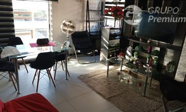 Depa en venta de 2 dormitorios y estacionamiento Santa Cruz