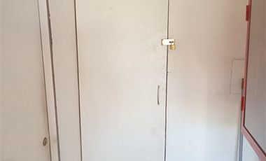 Depa en venta de 2 dormitorios y estacionamiento Santa Cruz
