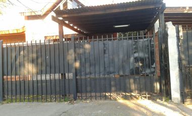 HERMOSA CASA EN PABLO NOGUÉS