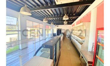 Se vende local comercial en Peñuelas