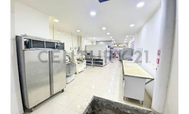 Se vende local comercial en Peñuelas