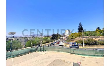 Se vende local comercial en Peñuelas