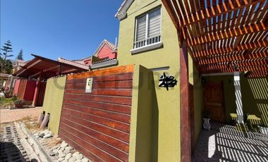 SE VENDE HERMOSA Y ACOGEDORA CASA EN CONDOMINIO SECTOR NORTE