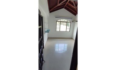 CASA CAMPESTRE EN VENTA EN LAGOS DE MENZULY FLORIDABLANCA