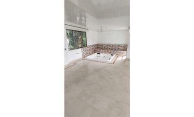 CASA CAMPESTRE EN VENTA EN LAGOS DE MENZULY FLORIDABLANCA