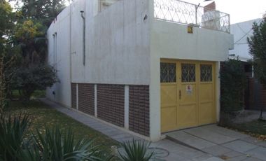 Casa tipo Duplex en Alquiler en Barrio 12 de Septiembre, Cipolletti, Rio Negro