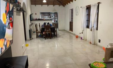 Casa PH en venta en Berazategui Este