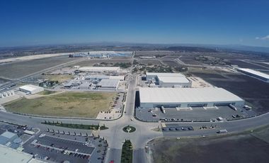 Terreno industrial en venta 40800 m en parque cerca de queretaro