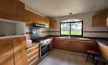 Casa en Renta en el Fraccionamiento el Campanario , Querétaro