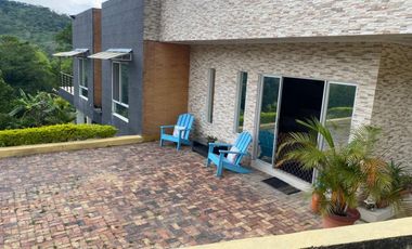 casa campestre en venta en la vega. Cod V17175