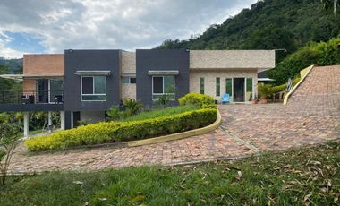 casa campestre en venta en la vega. Cod V17175